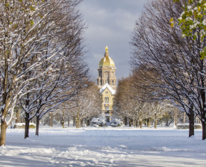 notre-dame-winter-wonderland-02